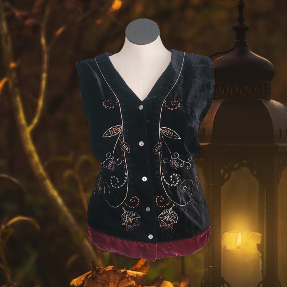 Bohemian 90s Velvet Vest